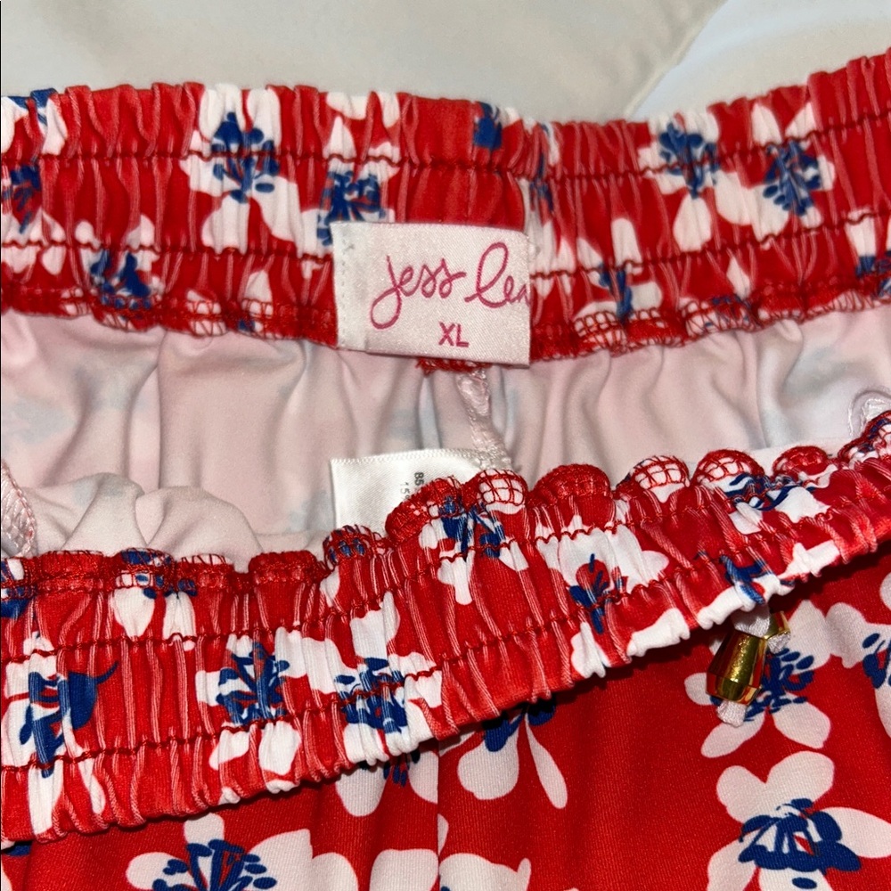 NWOT Floral Red and White Shorts - Picture 2 of 3